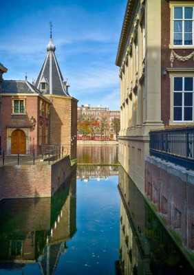 A30	Zicht op de Hofvijver, tussen' Het Torentje' en het Mauritshuis	Frank van Haalen
